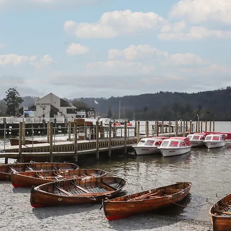 Two West End Διαμέρισμα