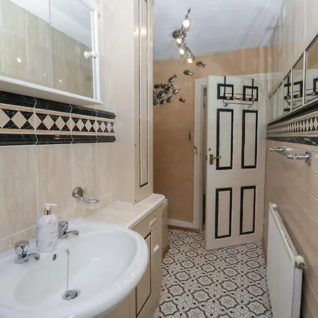 Appartement Two West End
